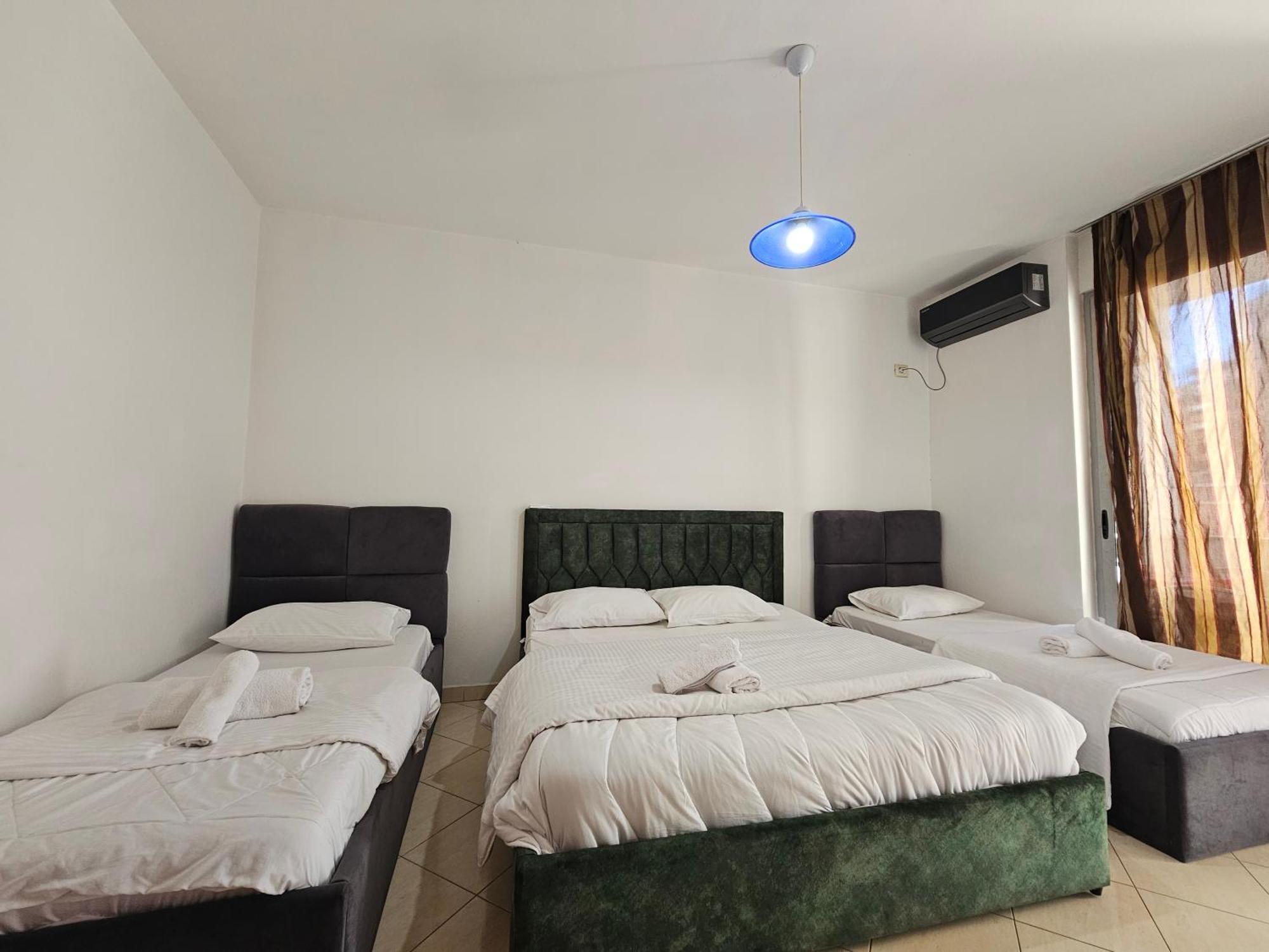 Aura Skanderbeg Square Apartments Tirana Extérieur photo