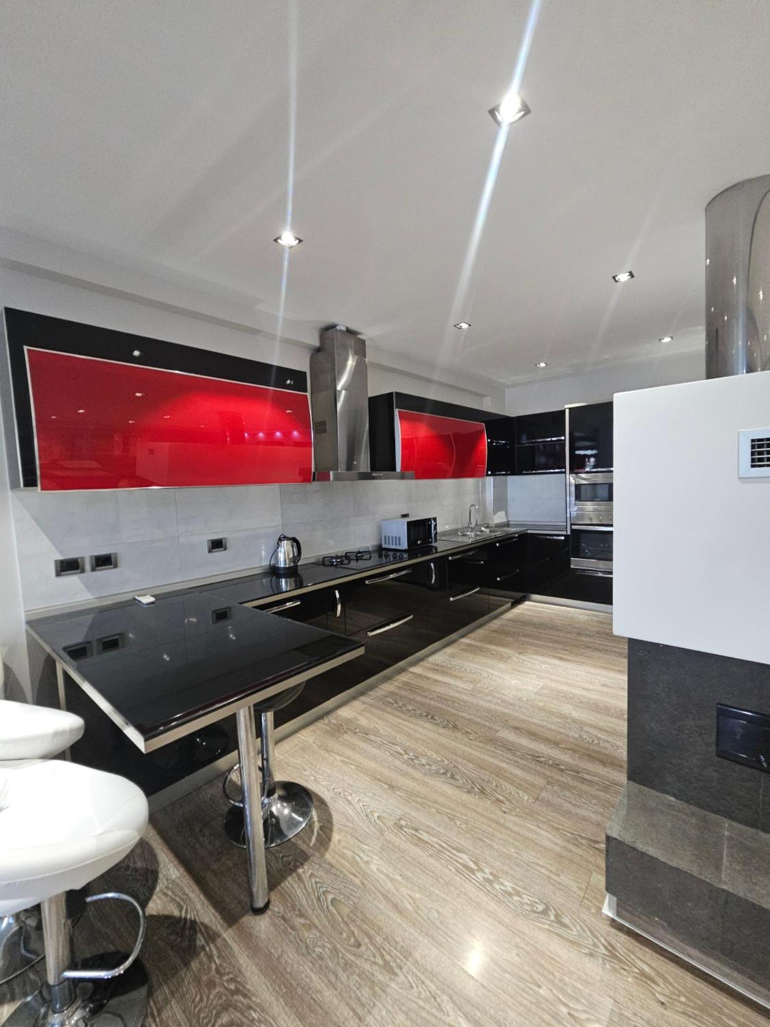 Aura Skanderbeg Square Apartments Tirana Extérieur photo