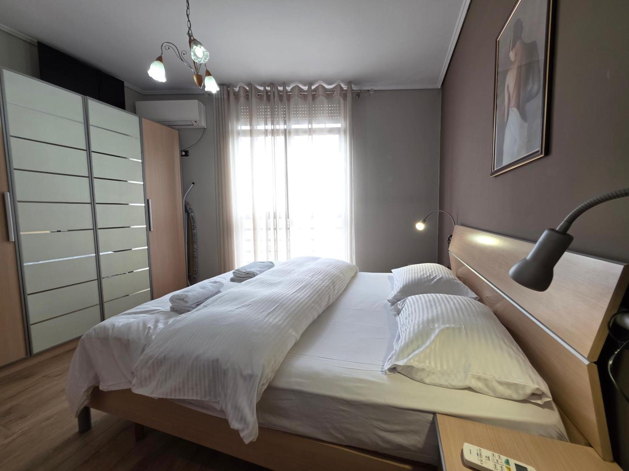Aura Skanderbeg Square Apartments Tirana Extérieur photo